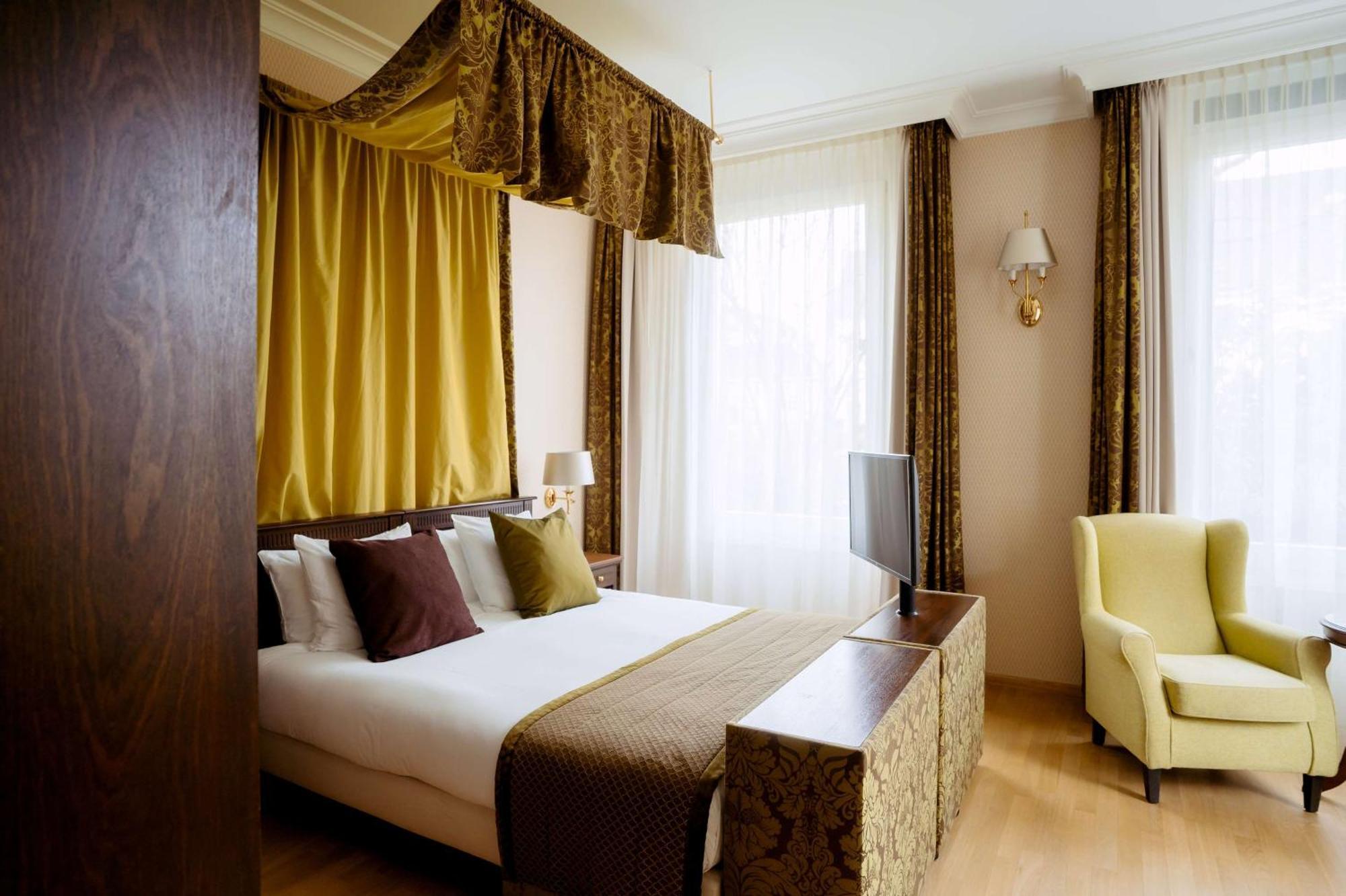 Grand Hotel Karel V Utrecht Luaran gambar