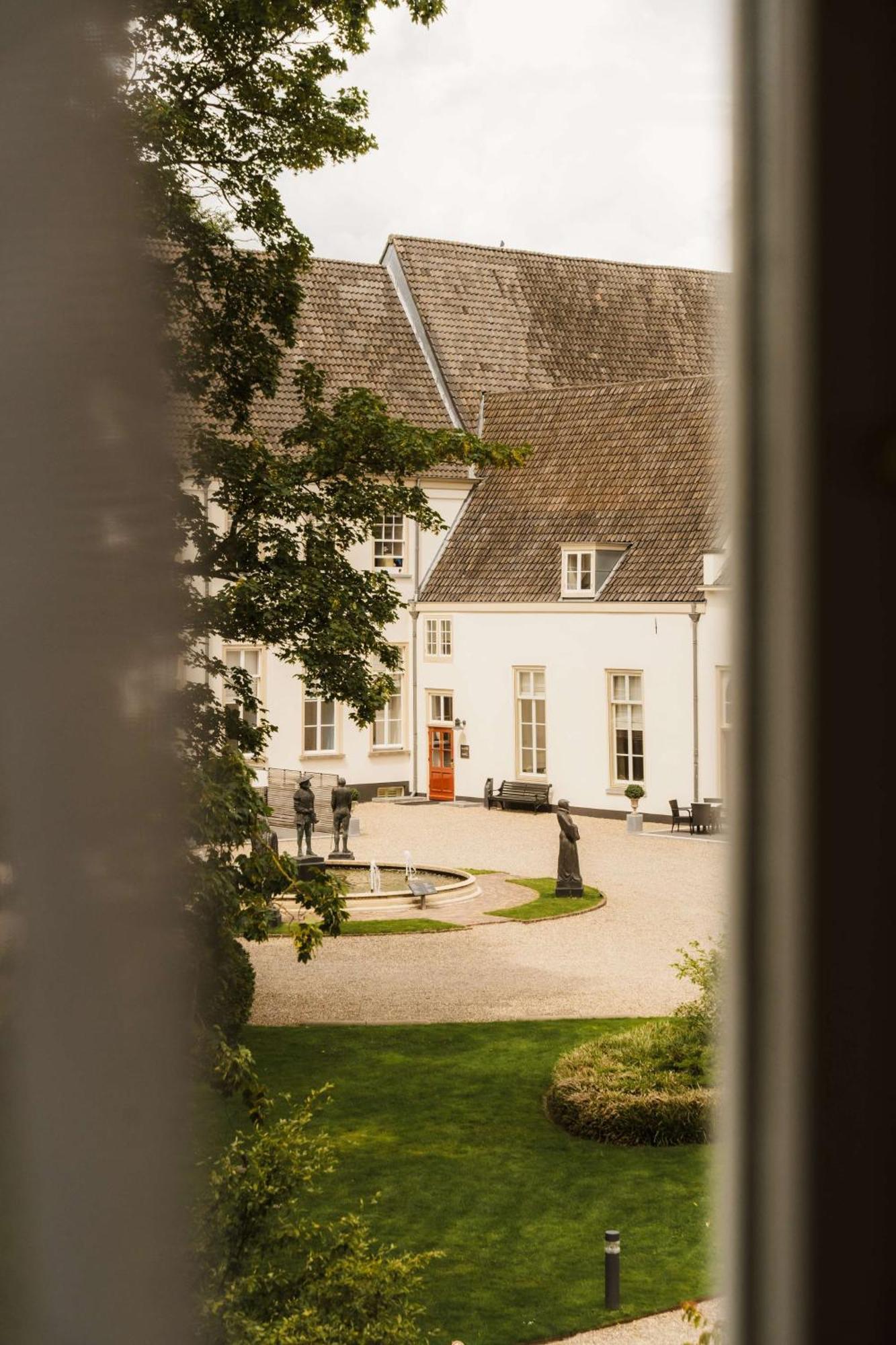 Grand Hotel Karel V Utrecht Luaran gambar The main house